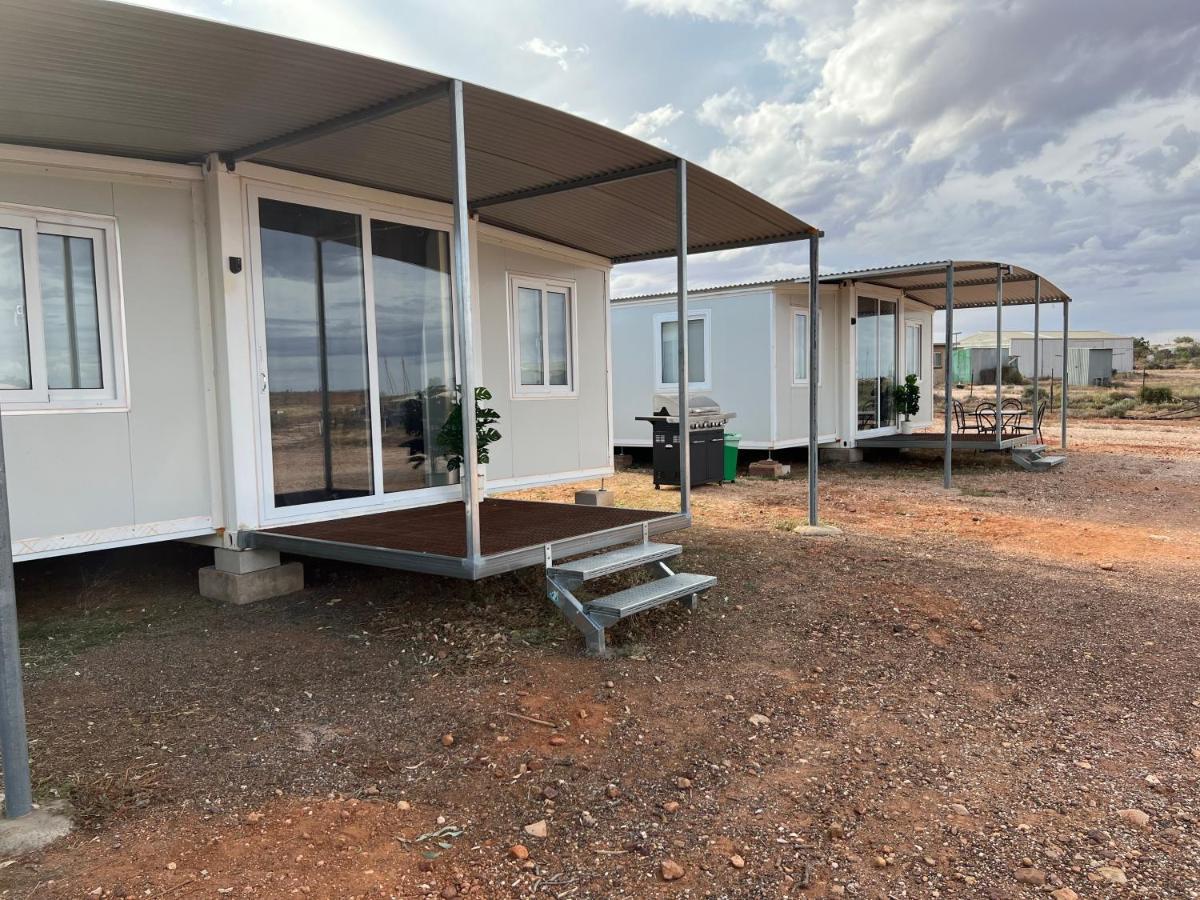 White Cliffs Self Contained Cabin Accommodation 外观 照片
