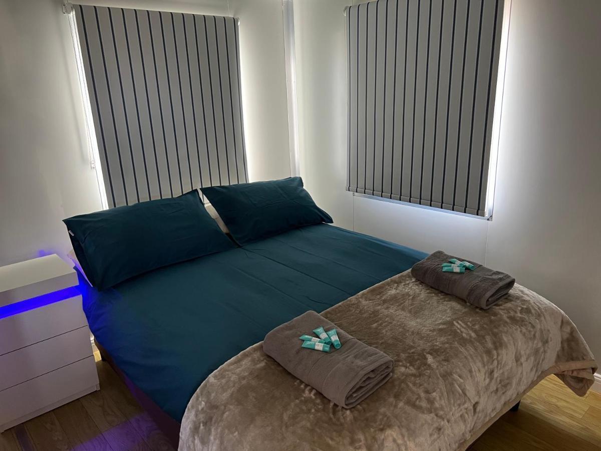 White Cliffs Self Contained Cabin Accommodation 外观 照片