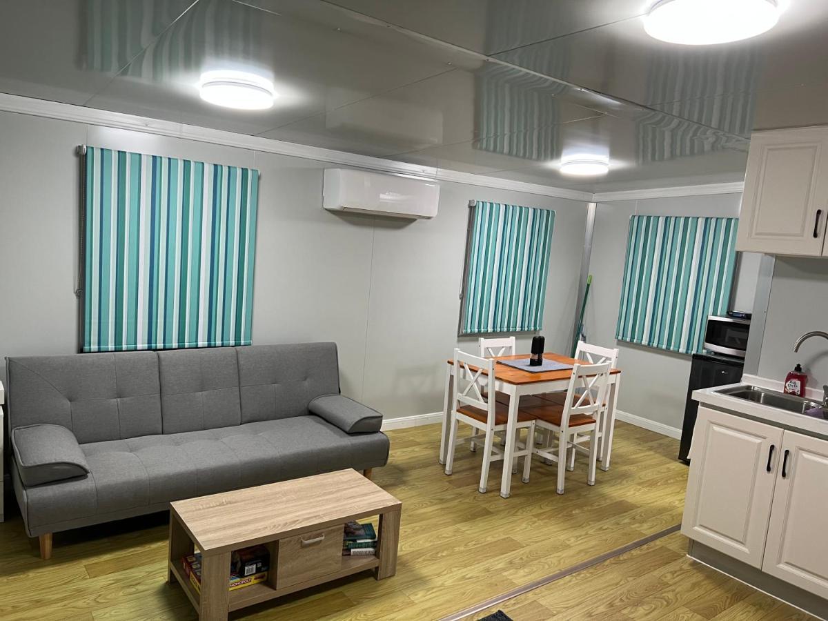 White Cliffs Self Contained Cabin Accommodation 外观 照片