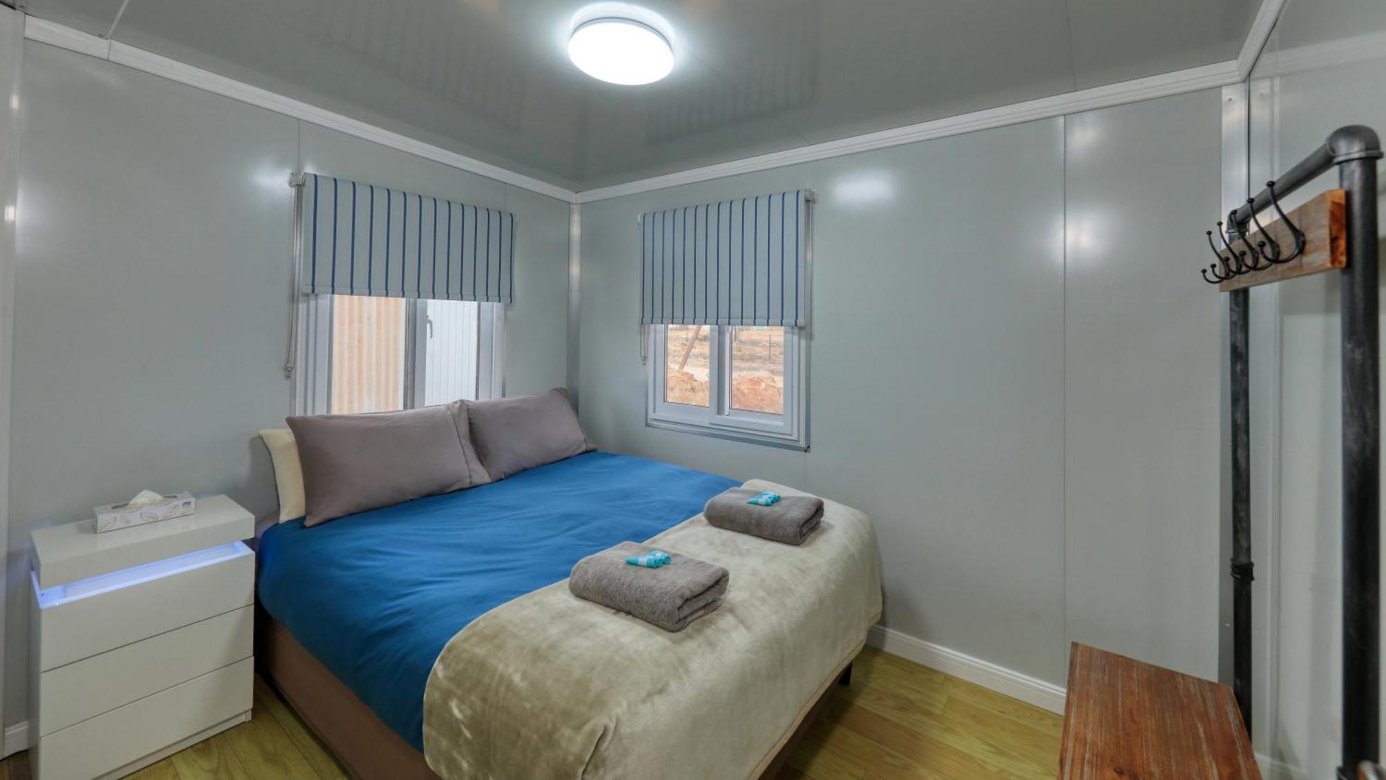 White Cliffs Self Contained Cabin Accommodation 外观 照片
